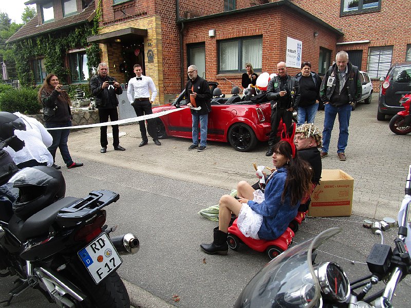 2018.09.14 Hochzeit Birgit und Olli (194).JPG